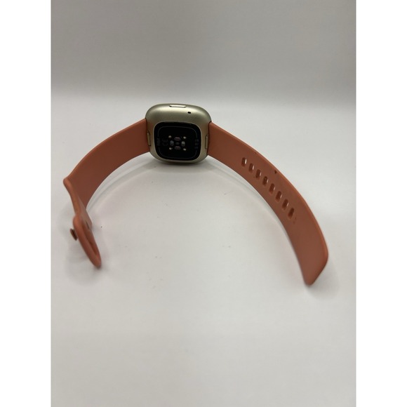 Fitbit Versa Smartwatch Parts Only‎ Does Not Turn On - Picture 3 of 3